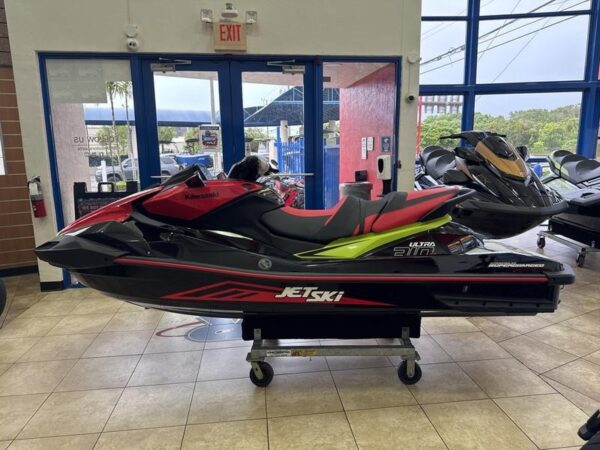 Buy 2025 Kawasaki Ultra 310X - Image 2