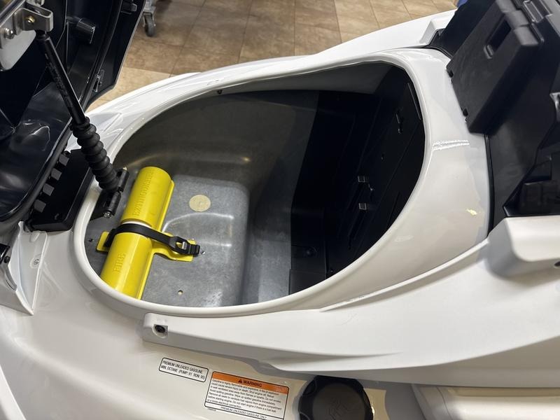 Buy 2025 Yamaha FX Cruiser SVHO® - Image 10