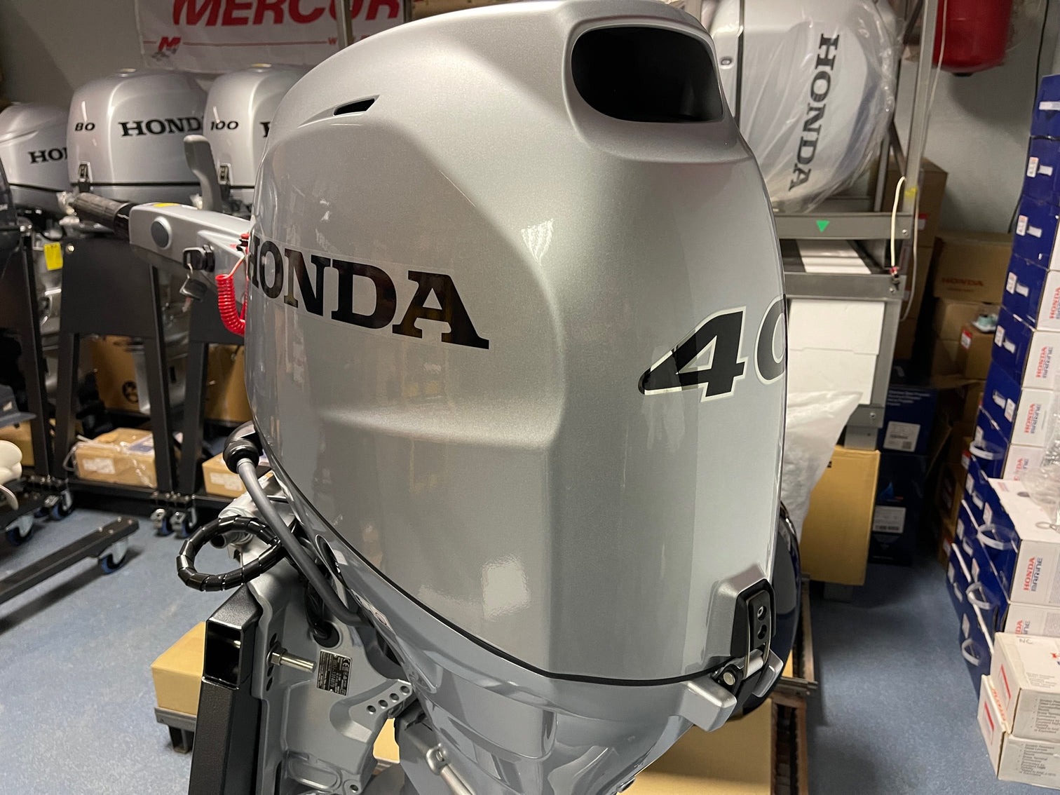 Buy Honda 40hp Tiller Outboard | Electric Start, 20" Shaft | BF40D4LHA - Image 2