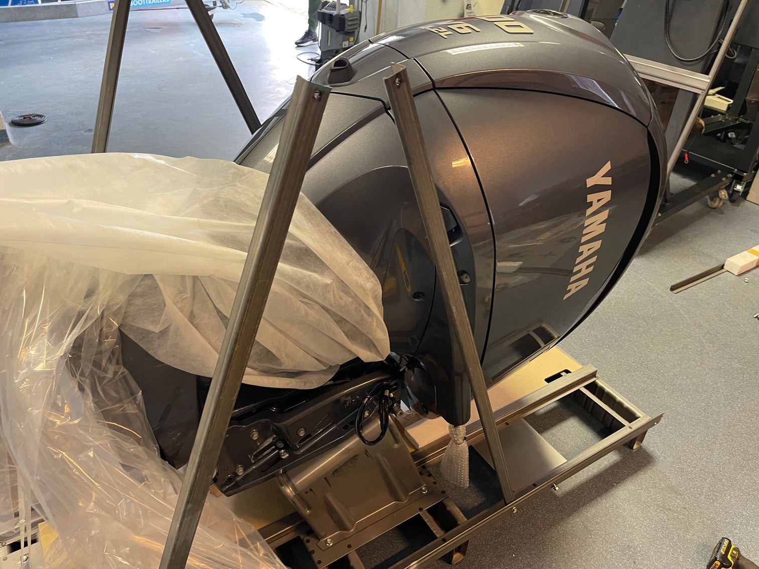 Buy Yamaha 300hp Outboard Engine | Digital Electronic Controls, 30" Shaft |F300USB - Image 3