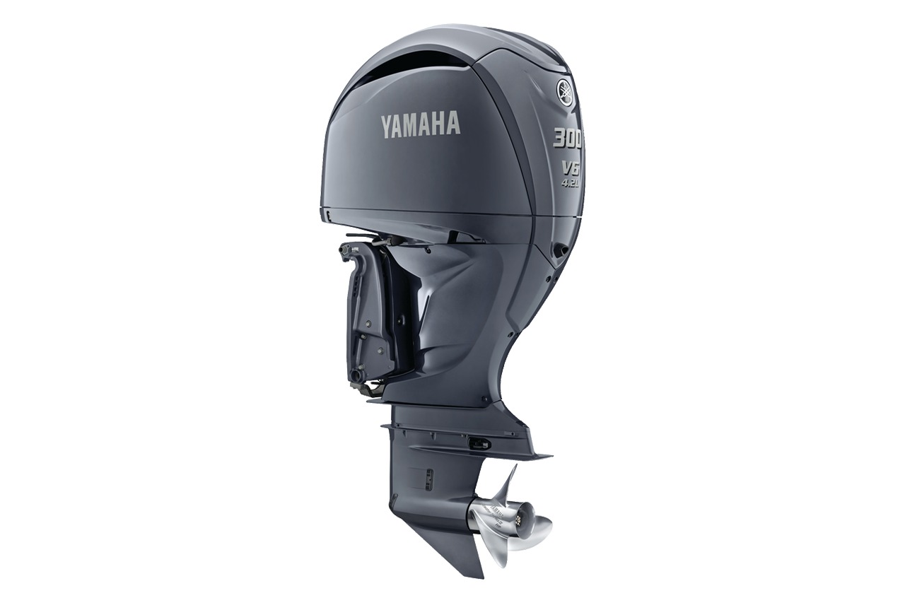 300hp Yamaha Outboard Engine