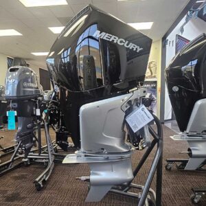Mercury 300hp Verado Outboard | Digital Throttle and Shift, 20″ Shaft | 300L | Scratch & Dent