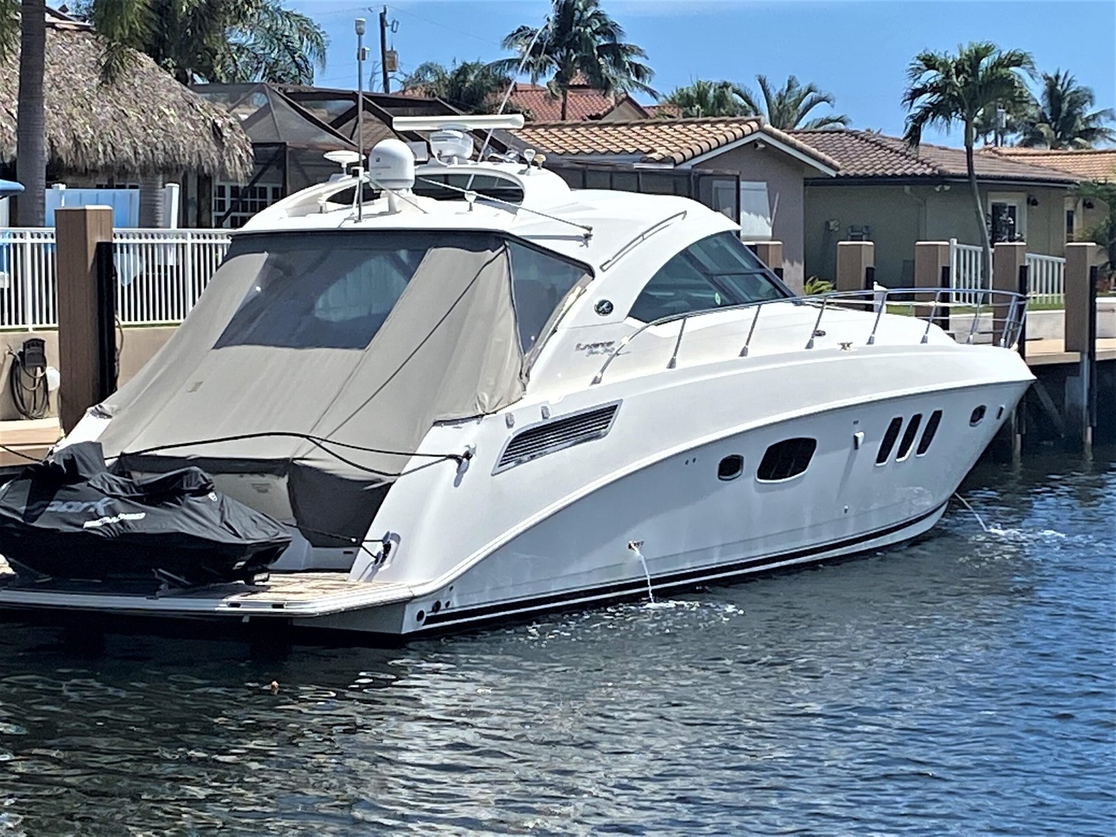 2010 Sea Ray 540 Sundancer FOR SALE - Image 2