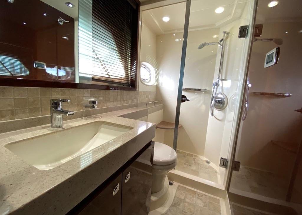 2010 Sea Ray 540 Sundancer FOR SALE - Image 8