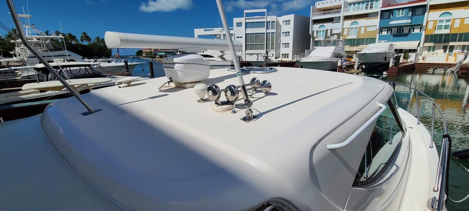 2011 Tiara Yachts 3500 Sovran LE SOHO - Image 3