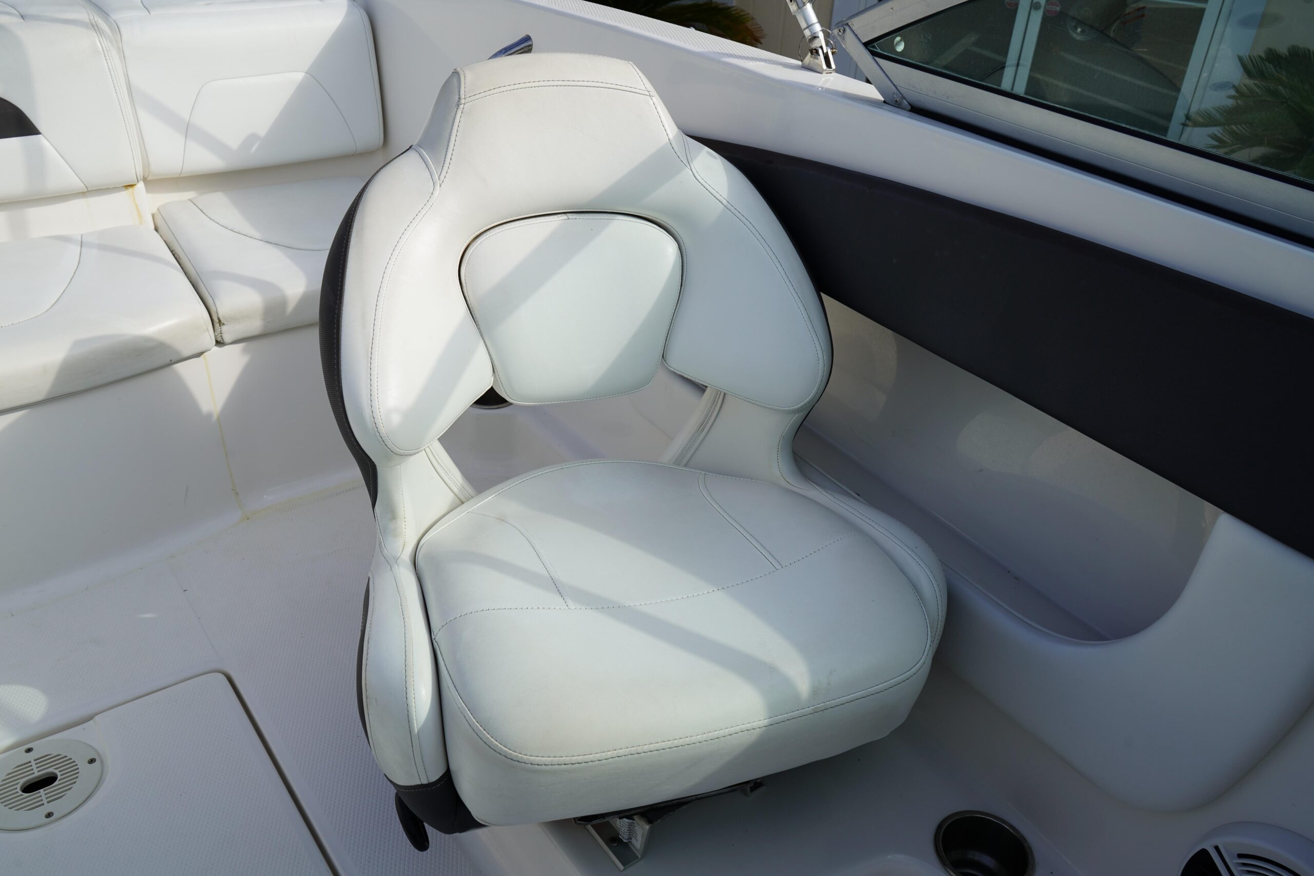 2012 Chaparral 19 Sport H2O For Sale - Image 15