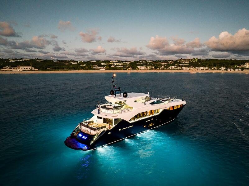 2013 Sunseeker Predator 115 EVEREAST FOR SALE