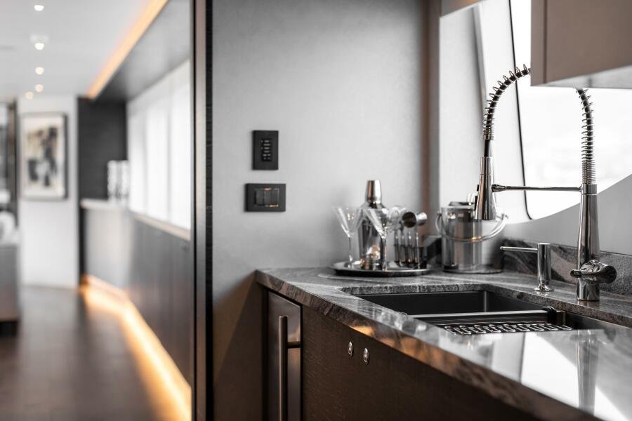 2020 Crescent Raised Pilot House CRESCENT LADY FOR SALE - Image 6