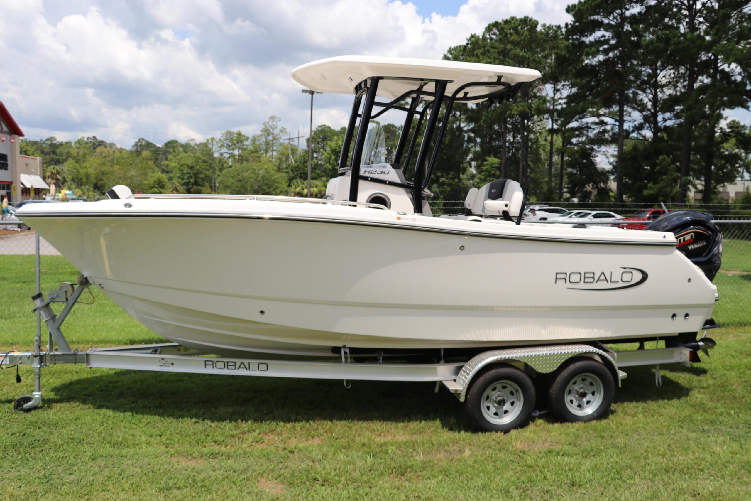 Robalo R230 Center Console For Sa