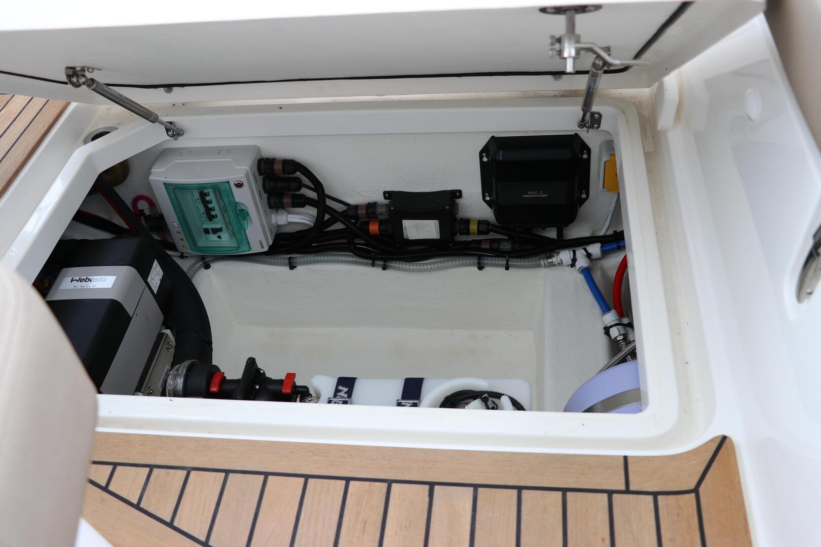 2024 Nimbus Weekender 9 For Sale - Image 23