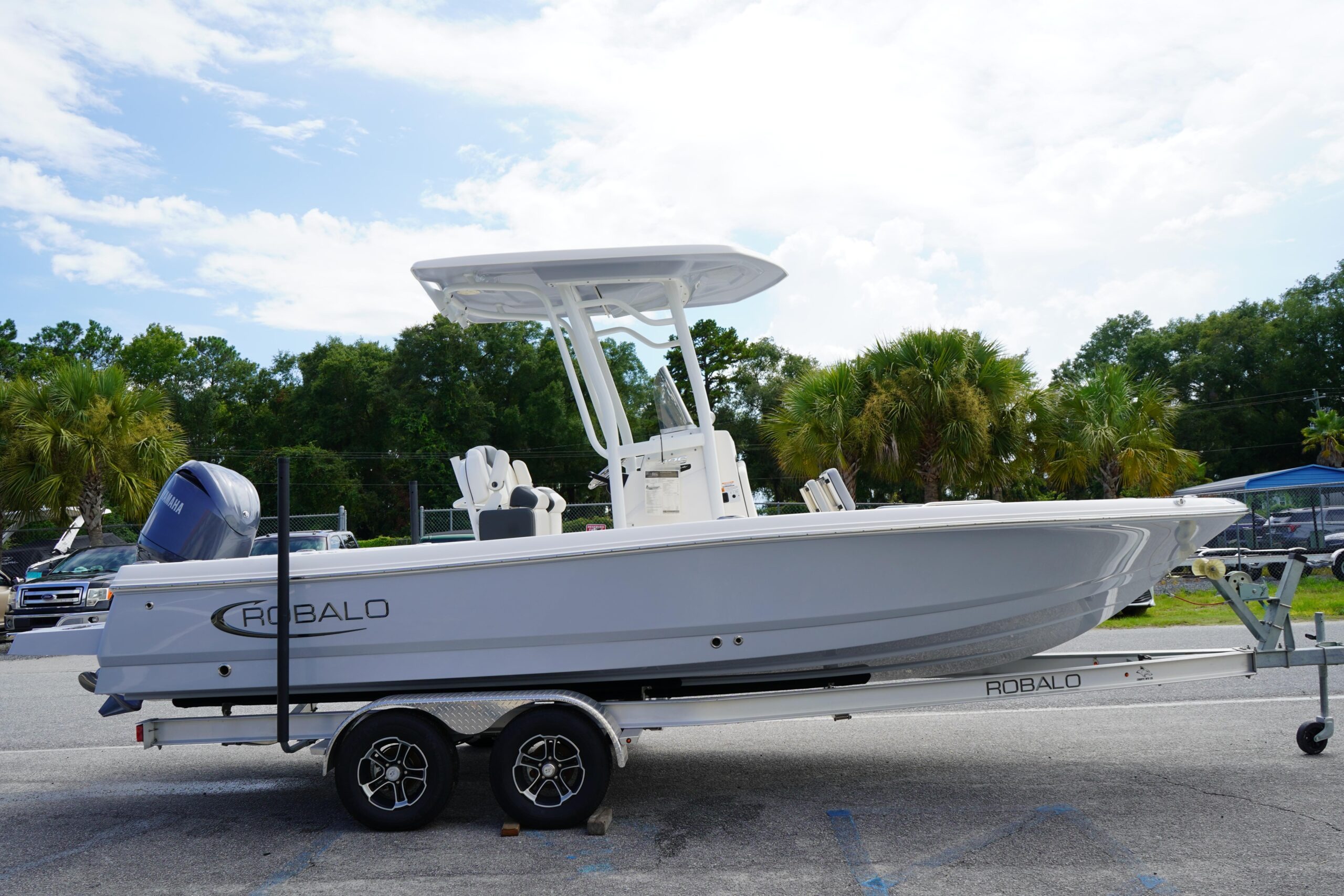 2024 Robalo 226 Cayman For Sale - Image 5