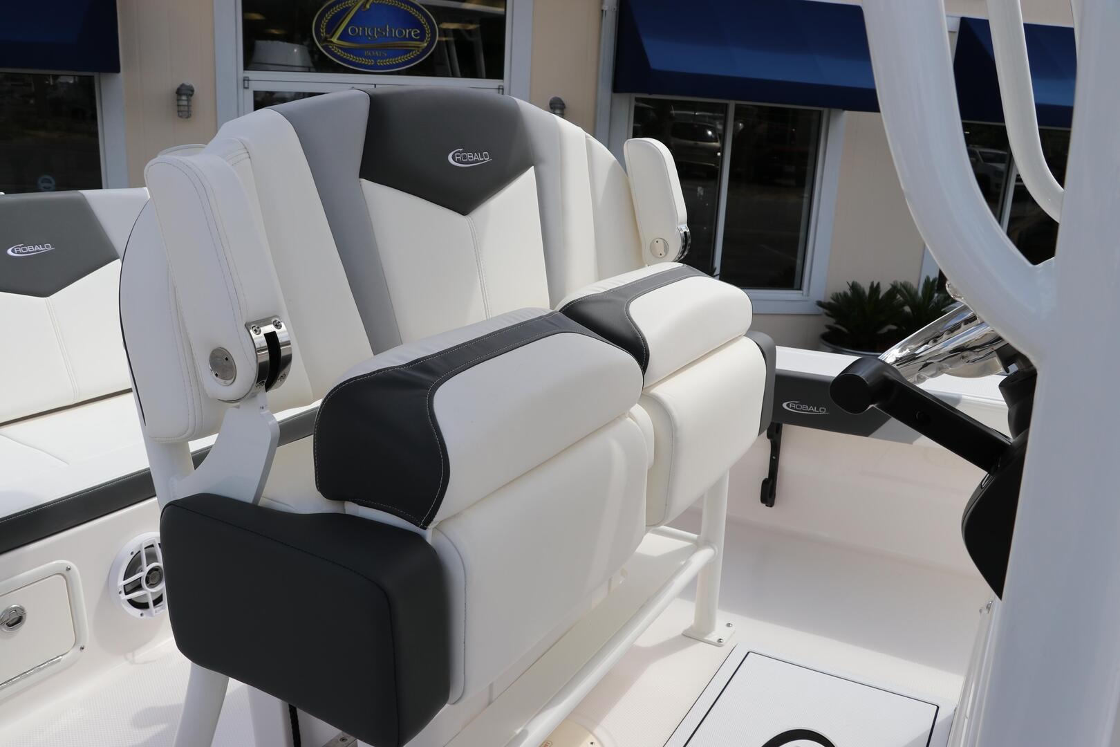 2024 Robalo 226 Cayman For Sale - Image 13