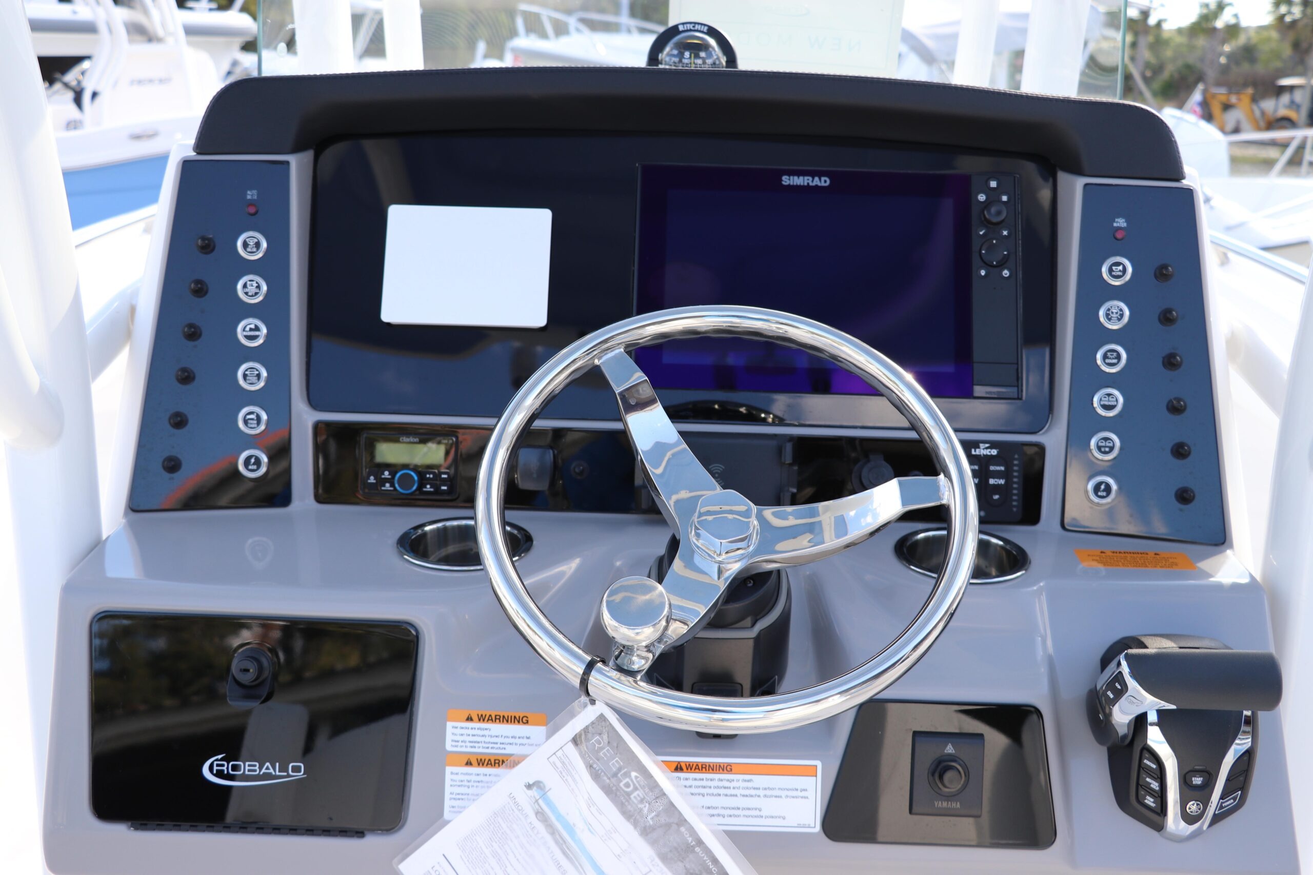 Buy 2024 Robalo R230 Center Console - Image 18