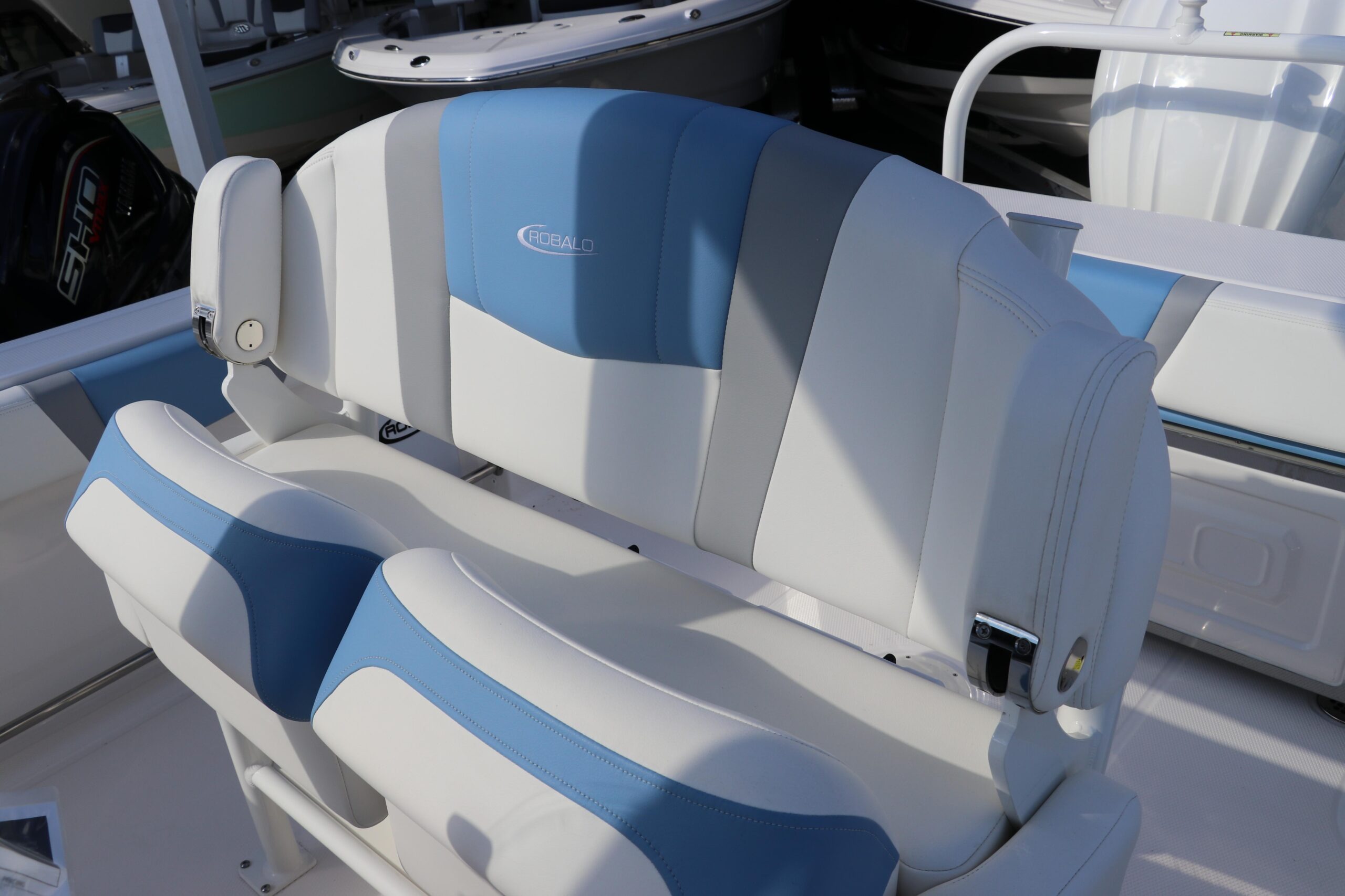 Buy 2024 Robalo R230 Center Console - Image 29
