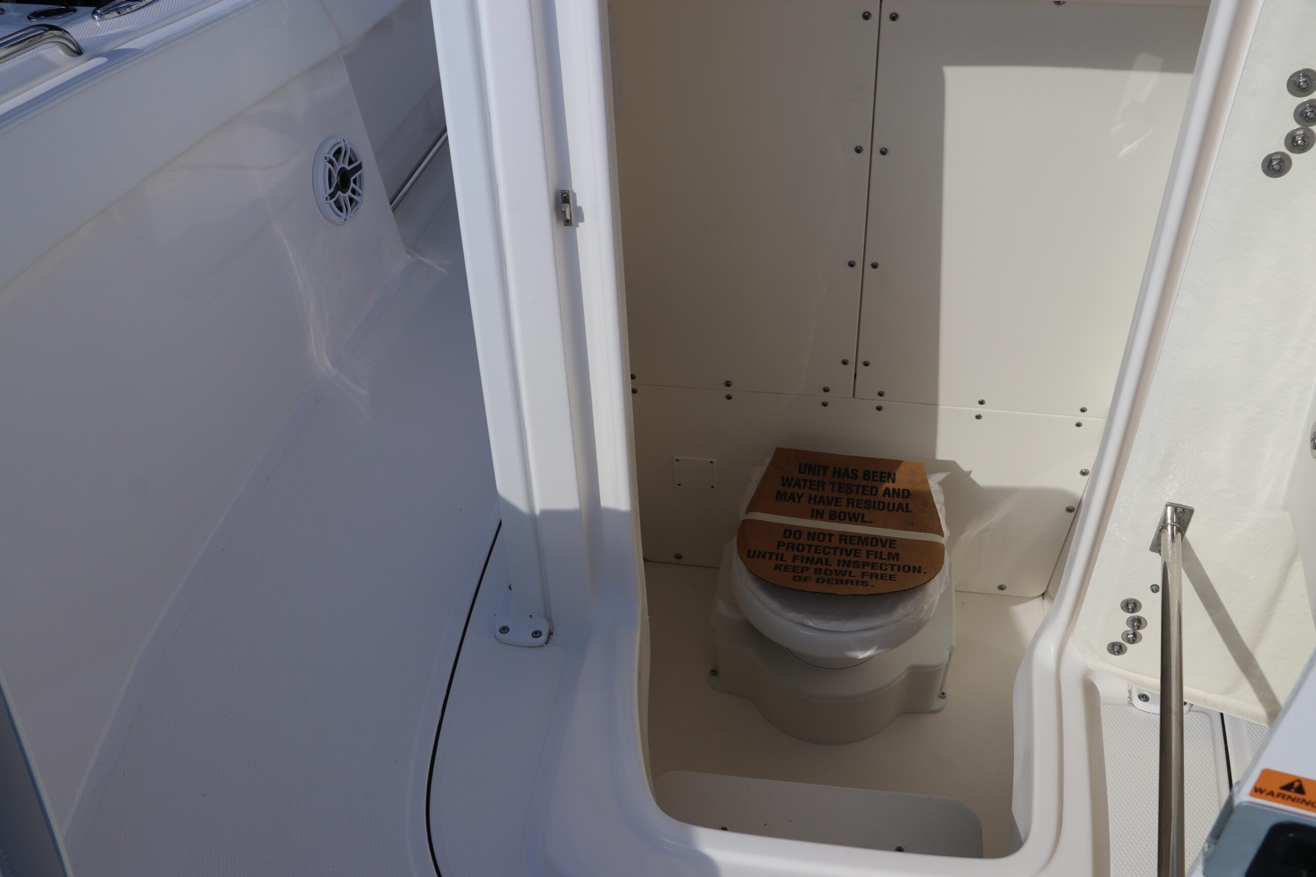 Buy 2024 Robalo R230 Center Console - Image 32