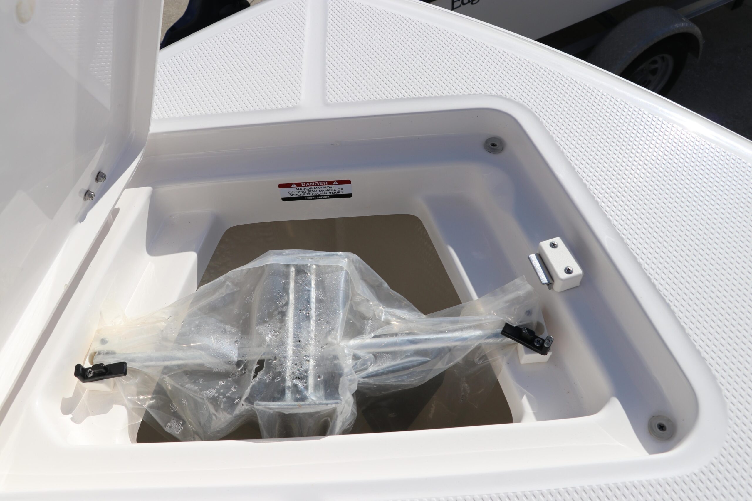 Buy 2024 Robalo R230 Center Console - Image 42
