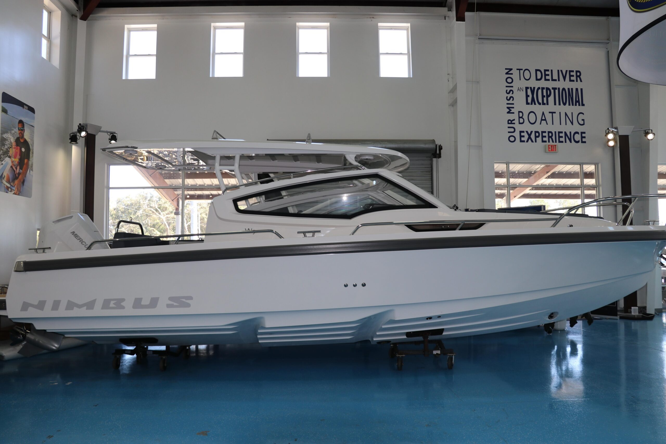 2025 Chaparral 310 OSX For Sale - Image 7