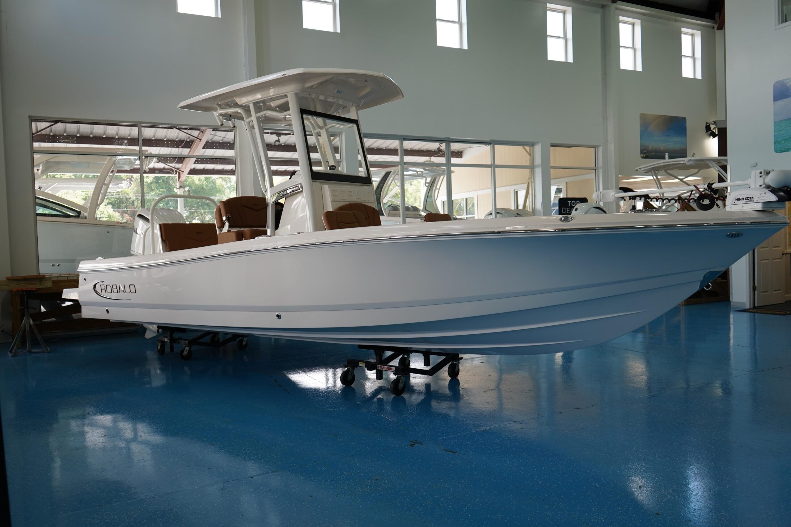 2025 Robalo 246 Cayman For Sale