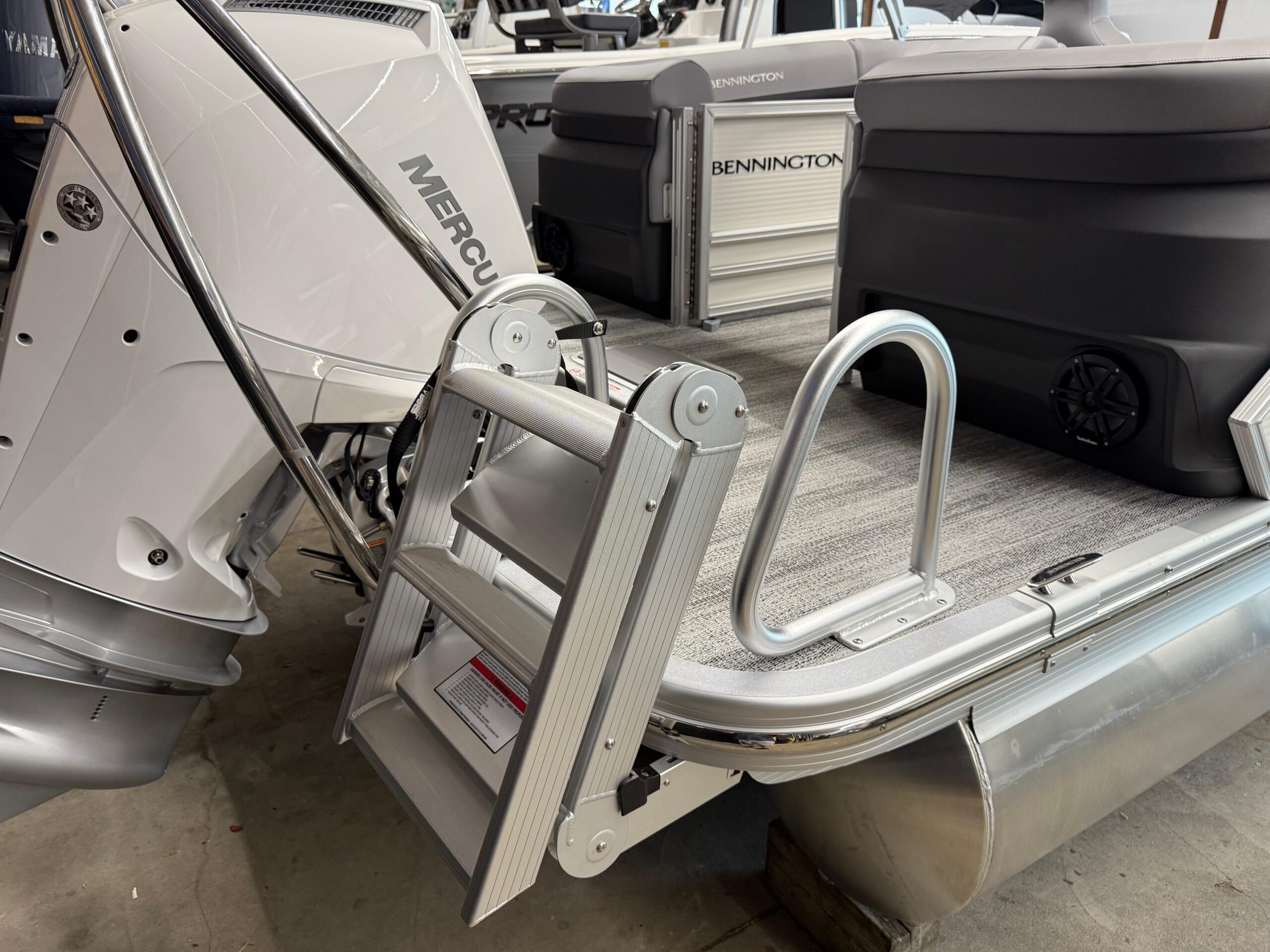 2025 Bennington 22MFB For Sale - Image 10