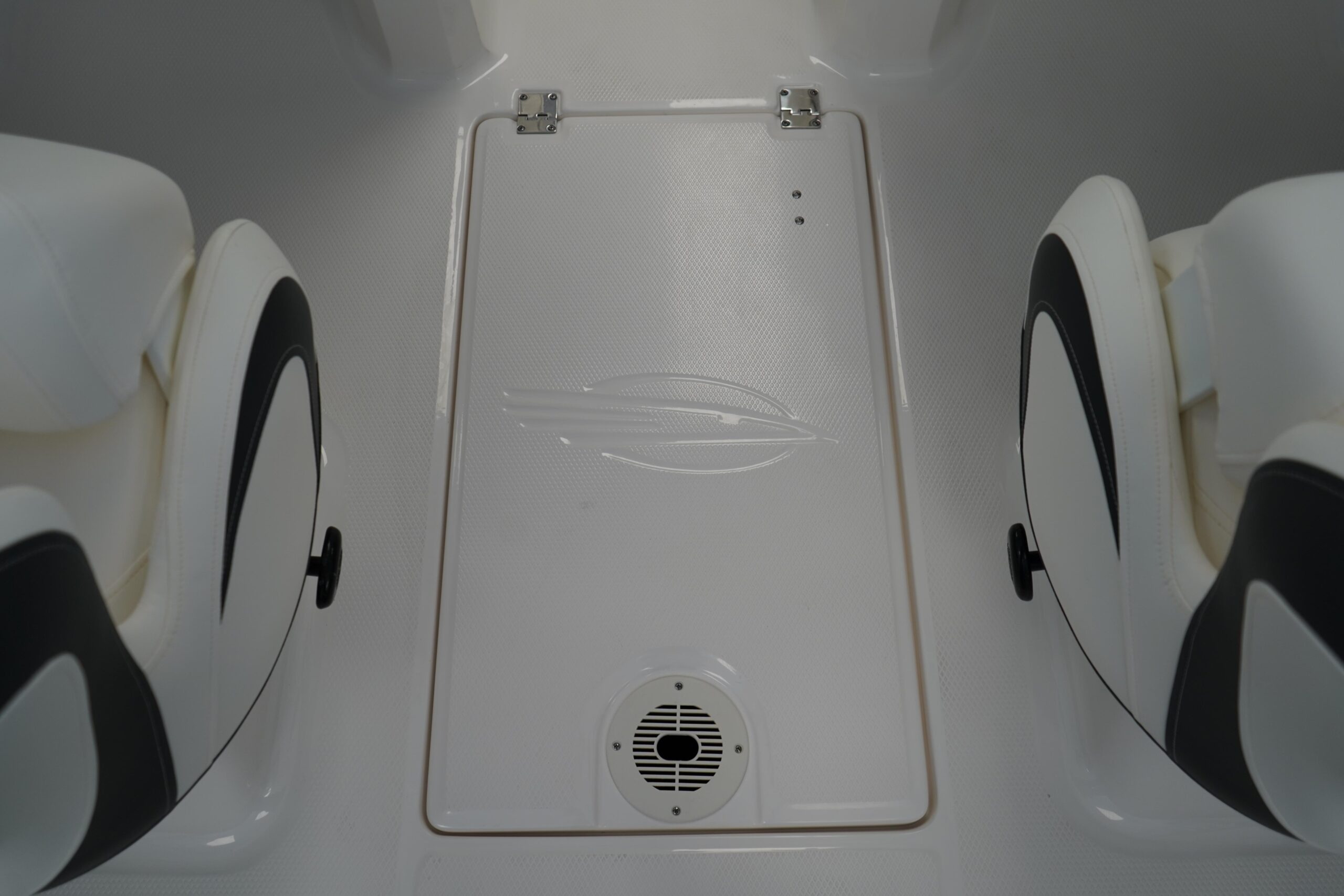 2025 Chaparral 21 SSi OB For Sale - Image 15