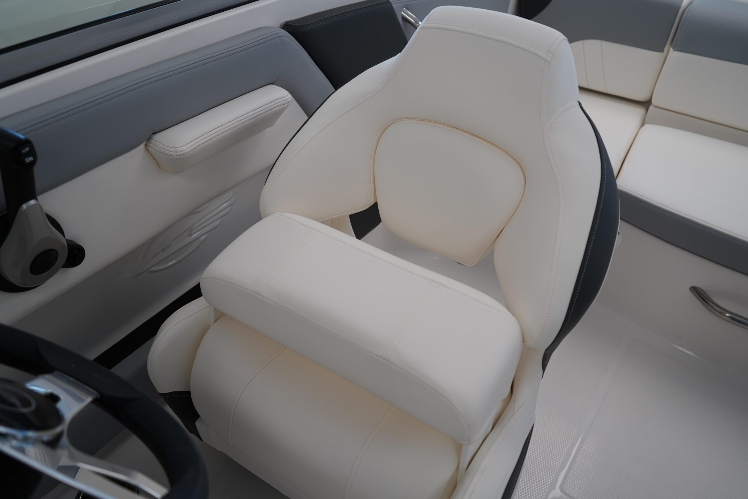 2025 Chaparral 21 SSi OB For Sale - Image 20