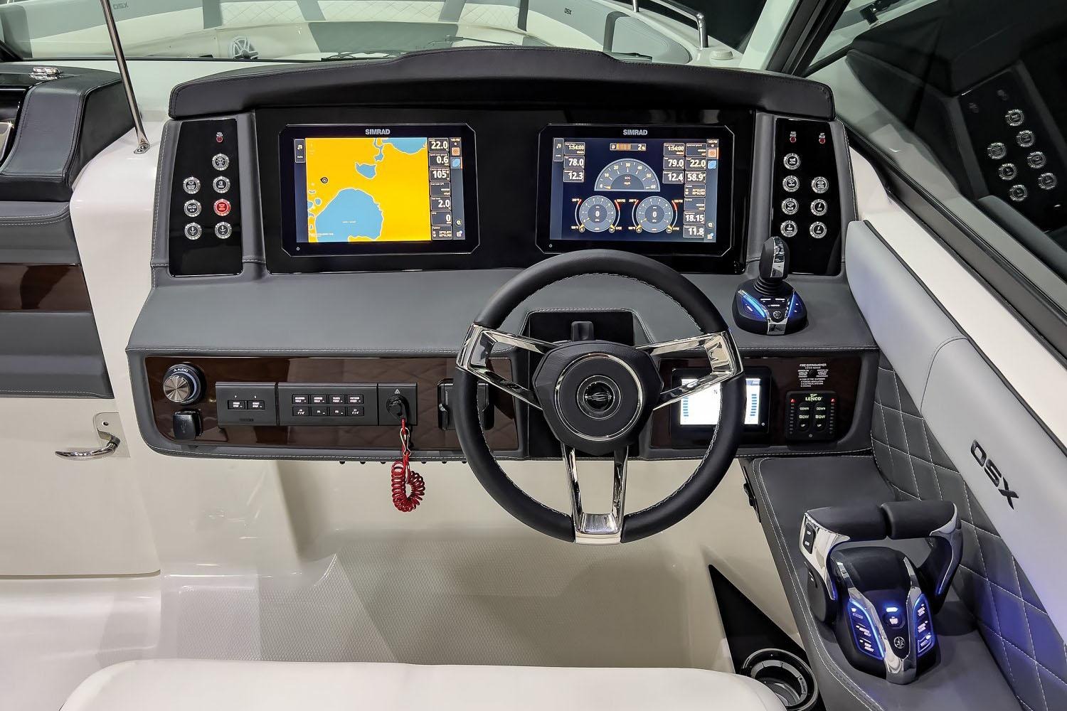 2025 Chaparral 310 OSX For Sale - Image 15