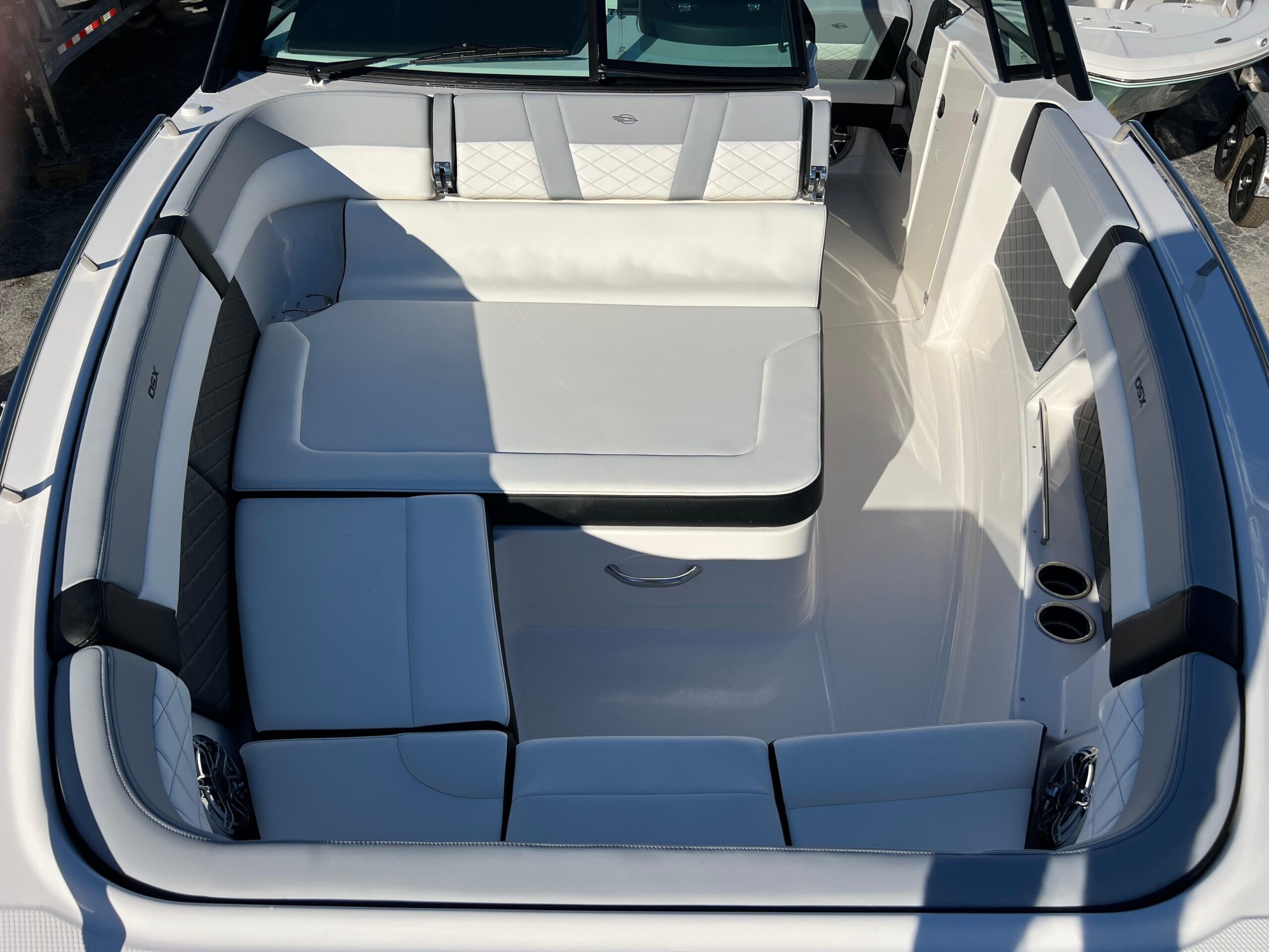 2025 Chaparral 310 OSX For Sale - Image 15