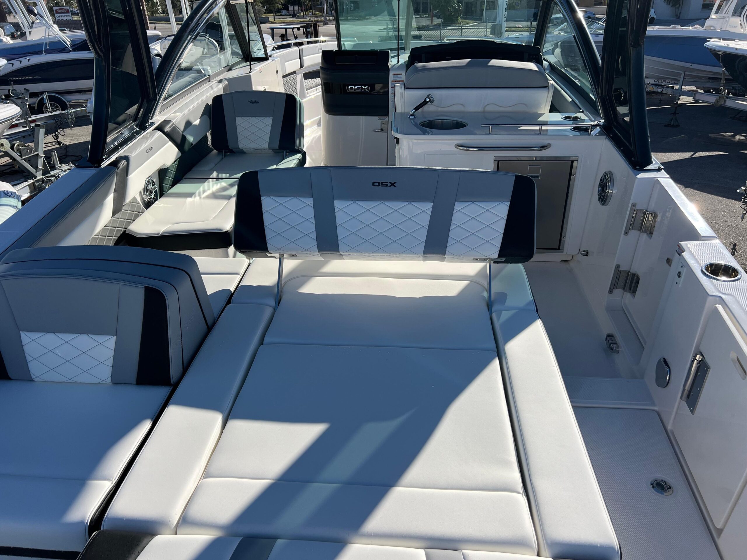 2025 Chaparral 310 OSX For Sale - Image 7