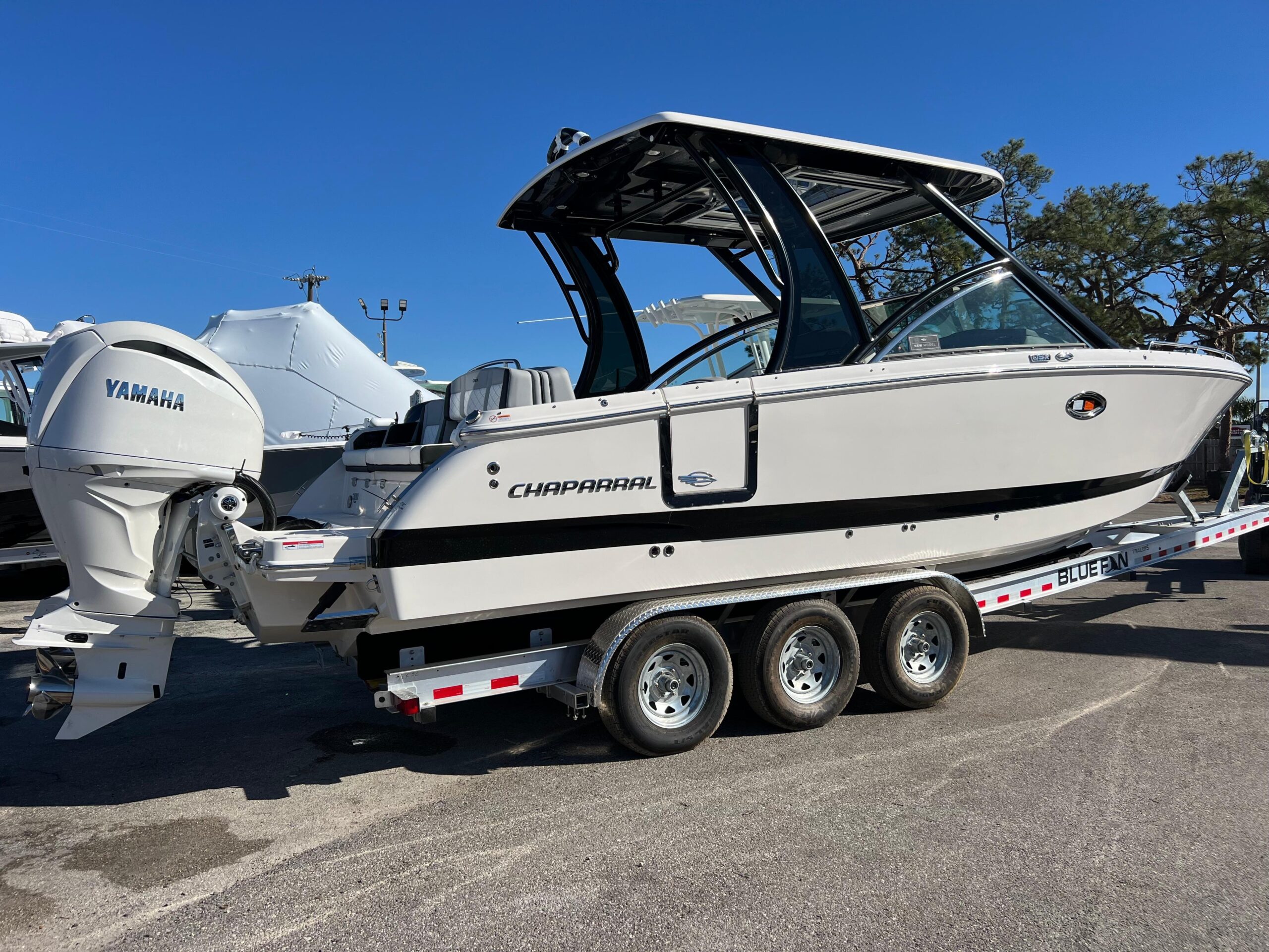 2025 Chaparral 310 OSX For Sale - Image 3