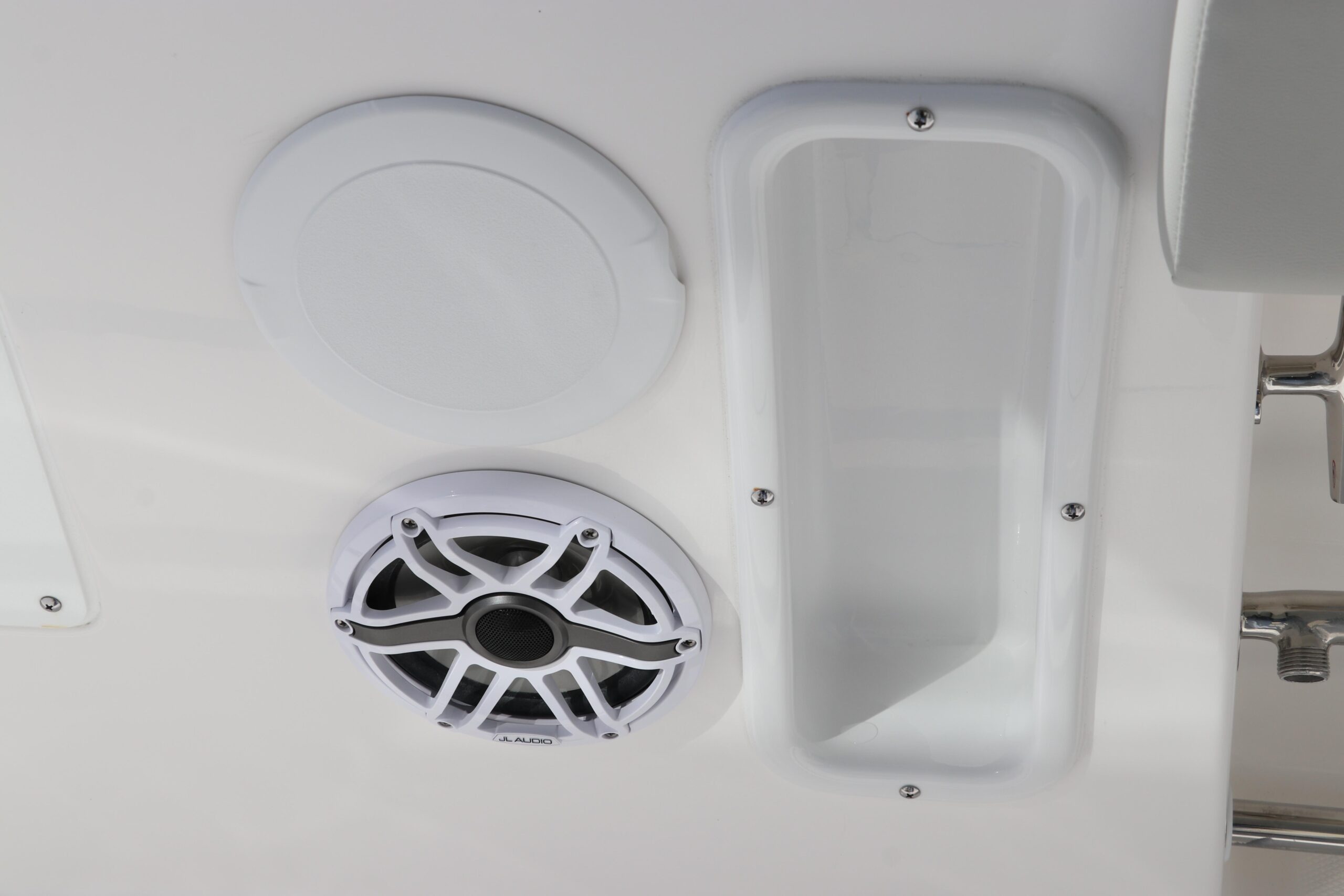 2025 Edgewater 325CC For Sale - Image 19