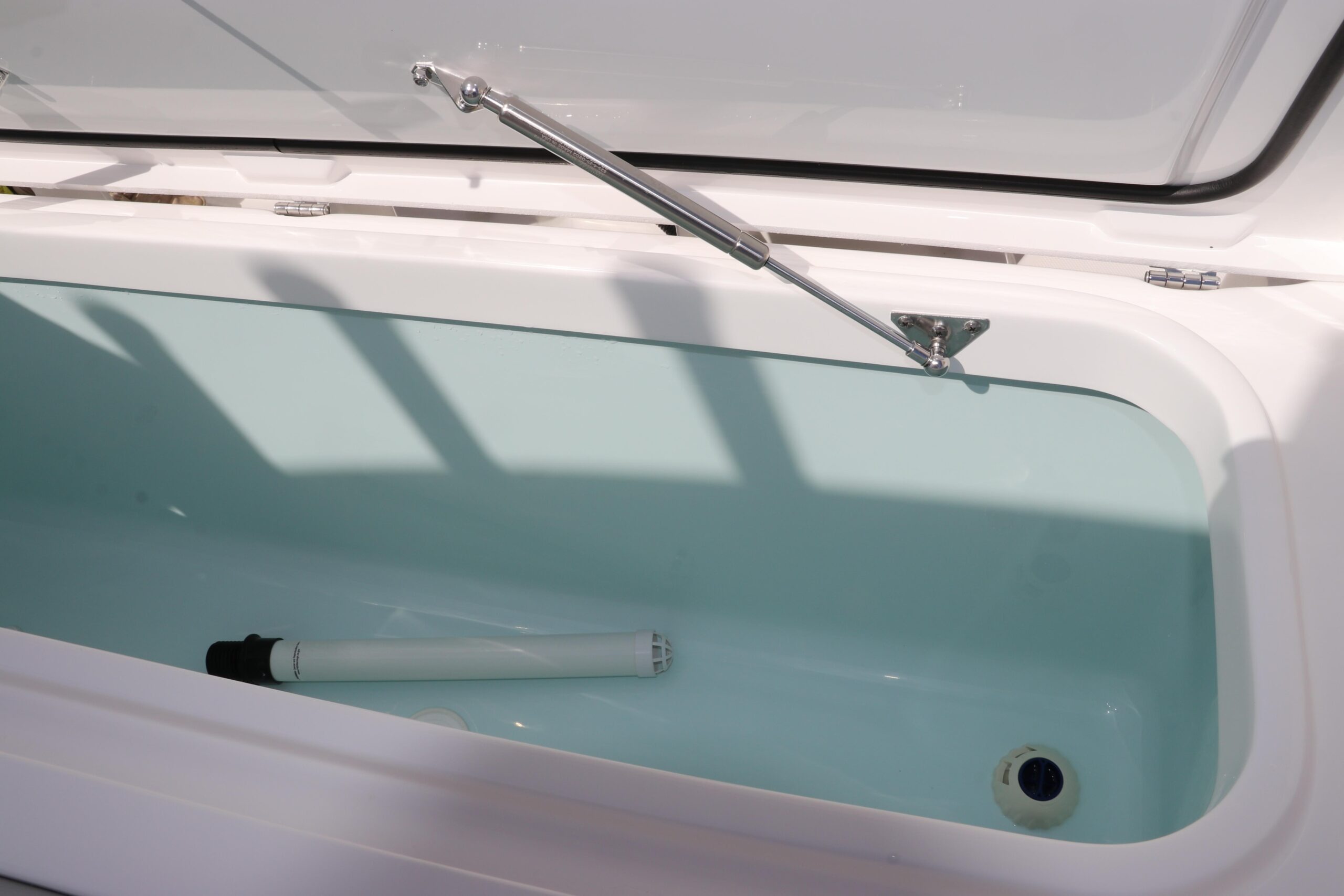 2025 Edgewater 325CC For Sale - Image 30