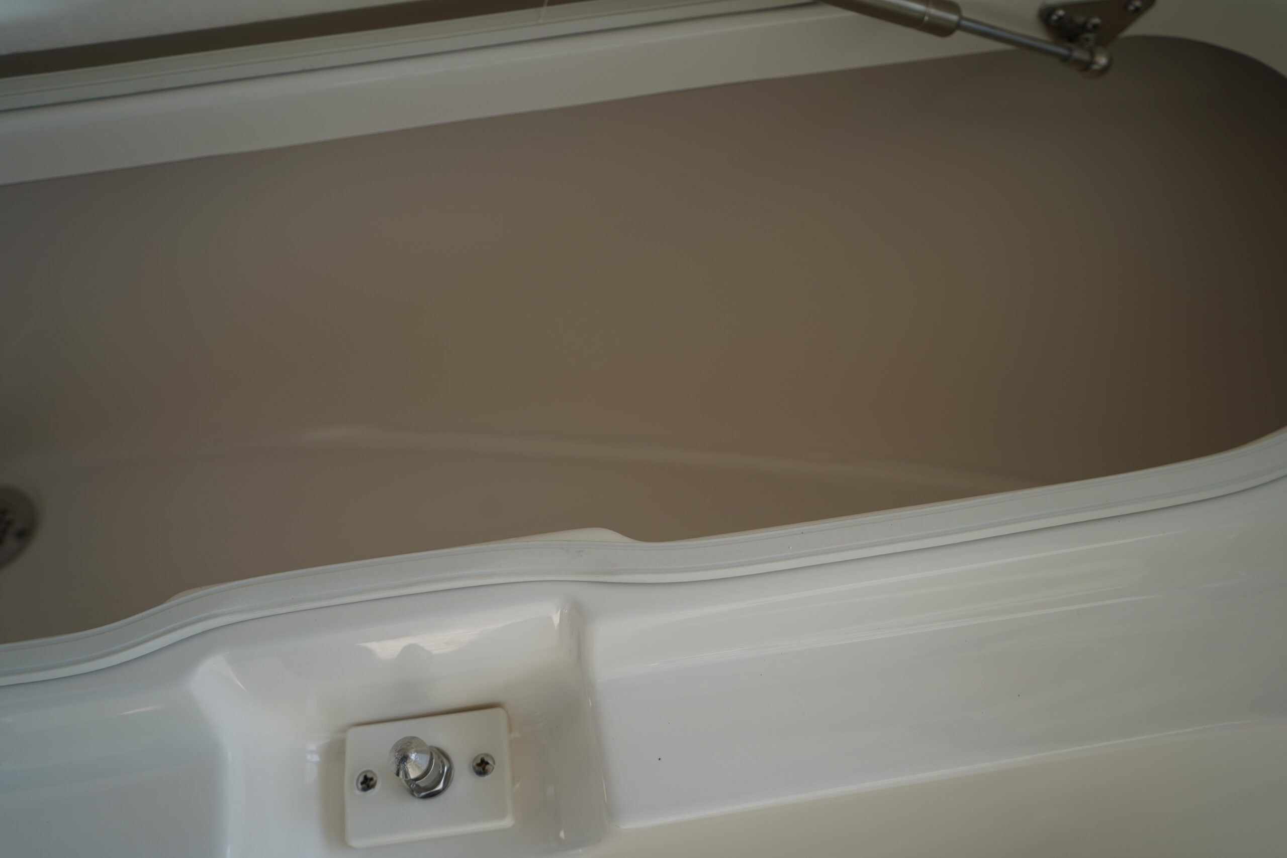 2025 Robalo R202 Explorer For Sale - Image 27