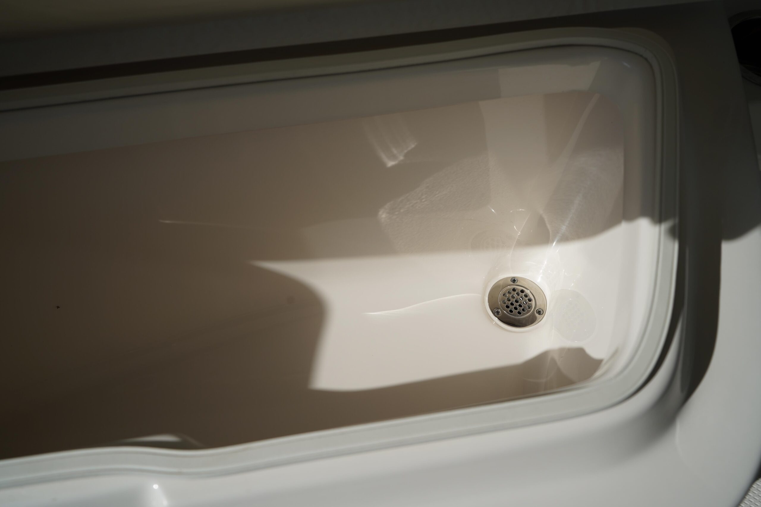 2025 Robalo R202 Explorer For Sale - Image 28