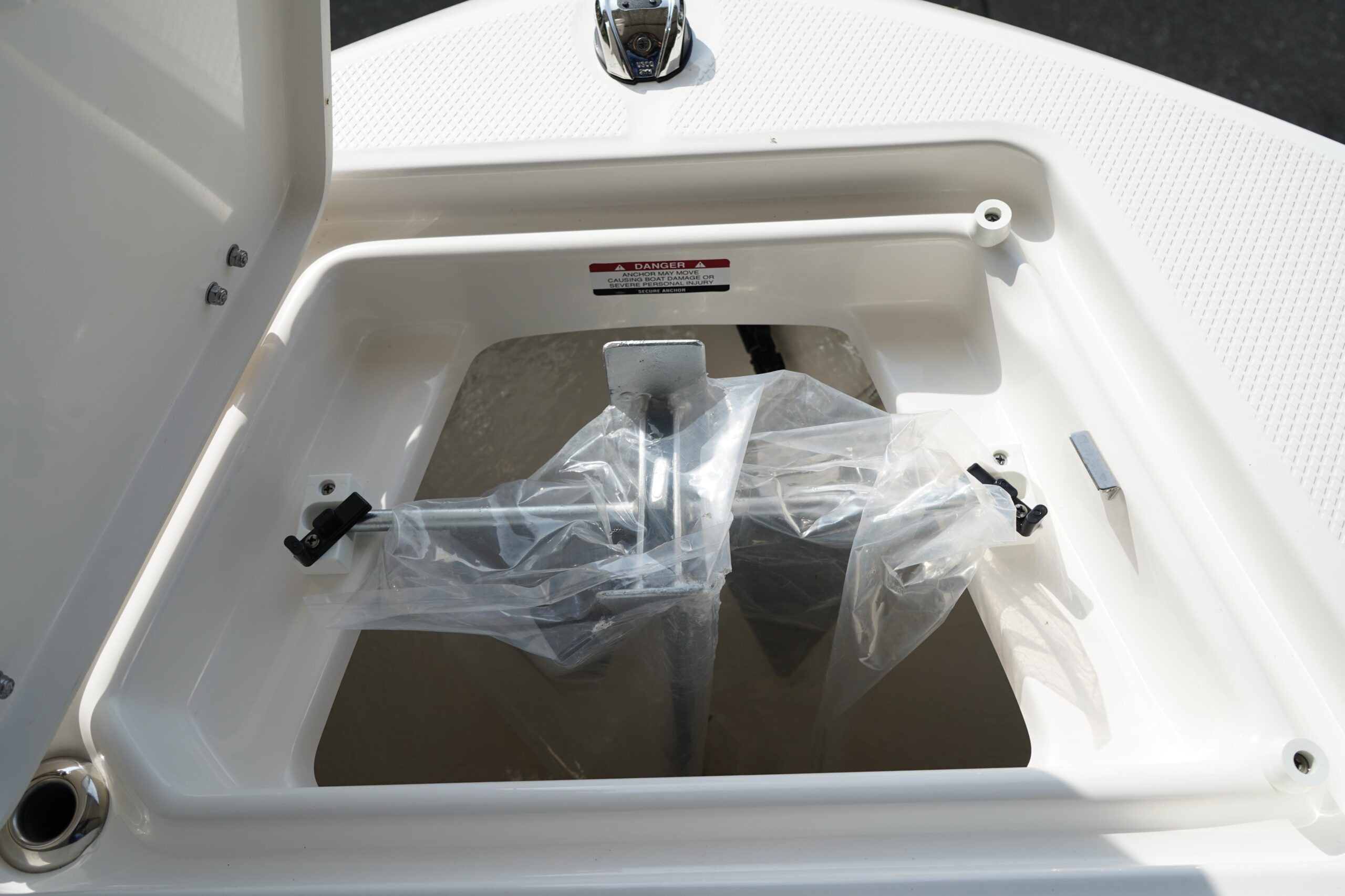 2025 Robalo R202 Explorer For Sale - Image 30