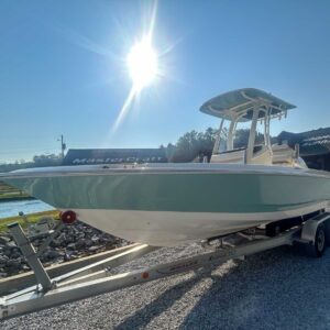 2026 Boston Whaler 220 Dauntless