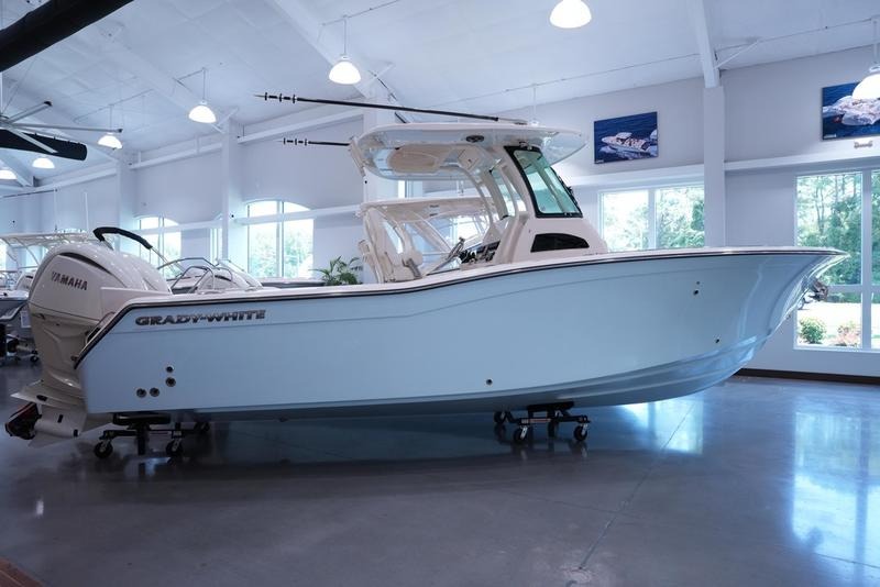 2026 Grady White Canyon 271 For Sale - Image 2