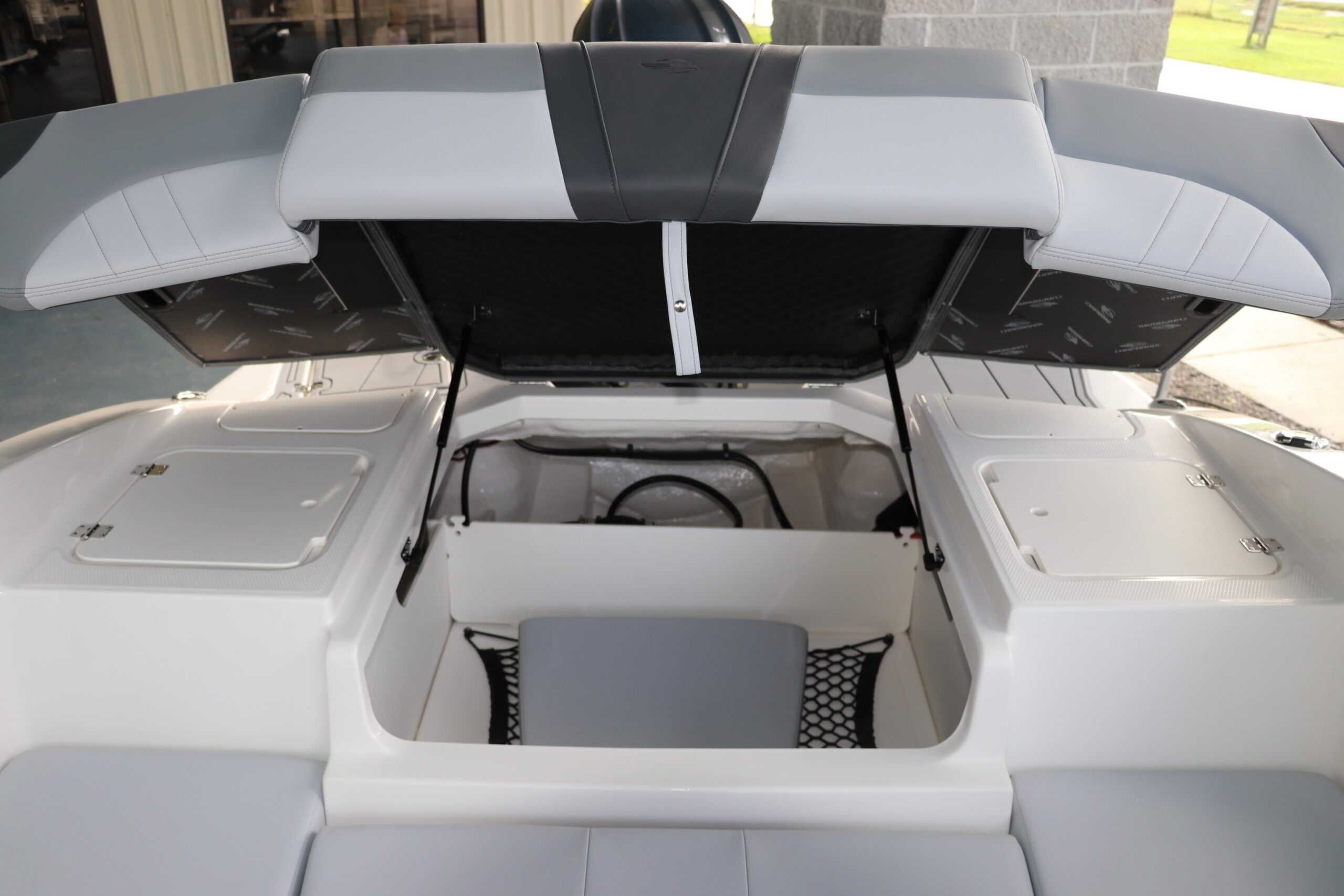 2026 Chaparral 21 SSi OB For Sale - Image 16