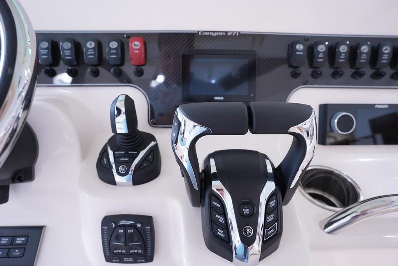 2026 Grady White Canyon 271 For Sale - Image 11