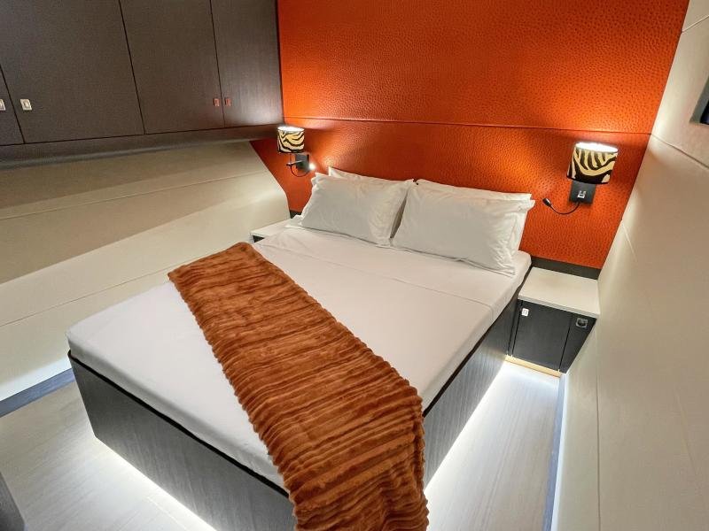 Mystic Silhouette 800 SKYE - Image 34