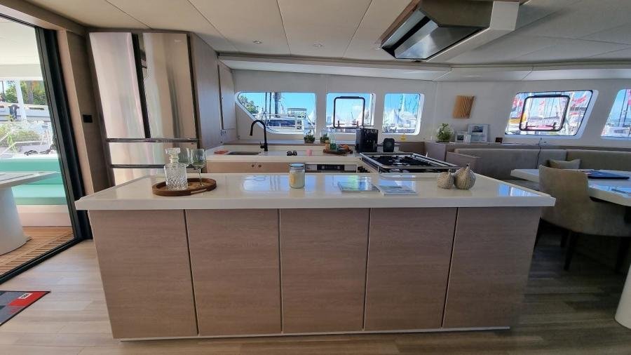 2022 Custom - Image 24