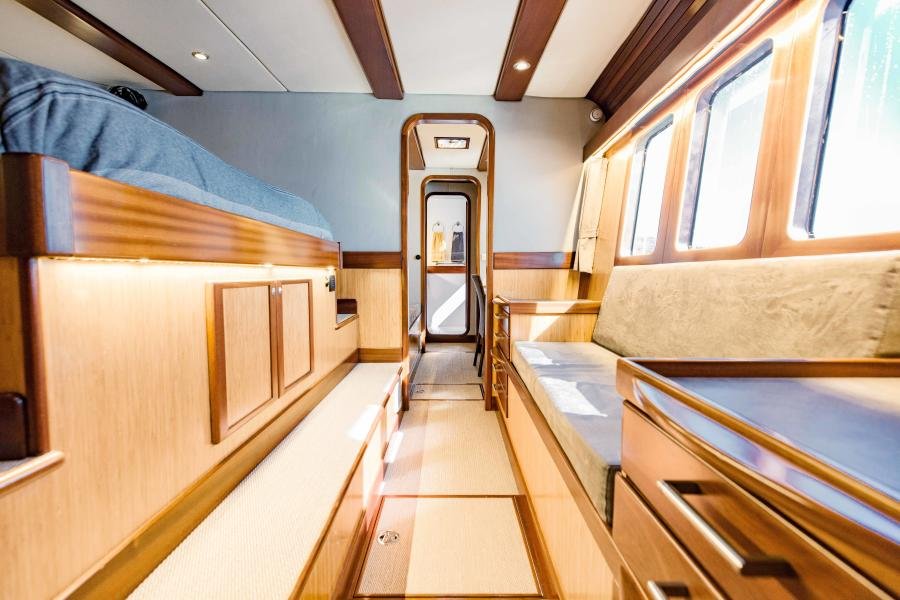 Custom 78 TransOcean Powercat IETA - Image 20