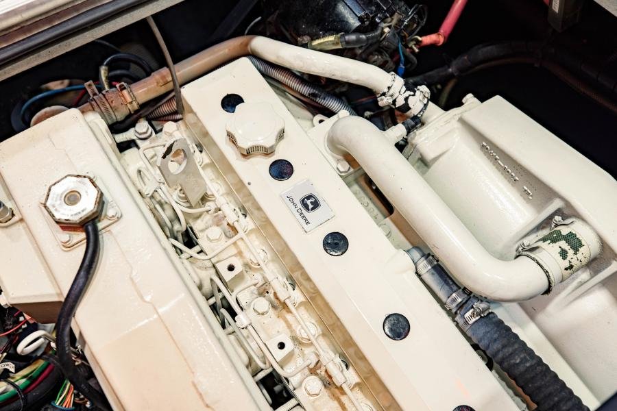 Custom 78 TransOcean Powercat IETA - Image 54