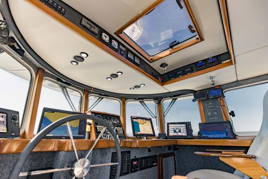 Custom 78 TransOcean Powercat IETA - Image 49