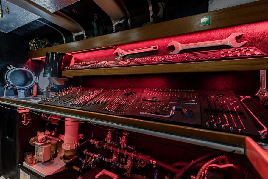 Custom 78 TransOcean Powercat IETA - Image 57