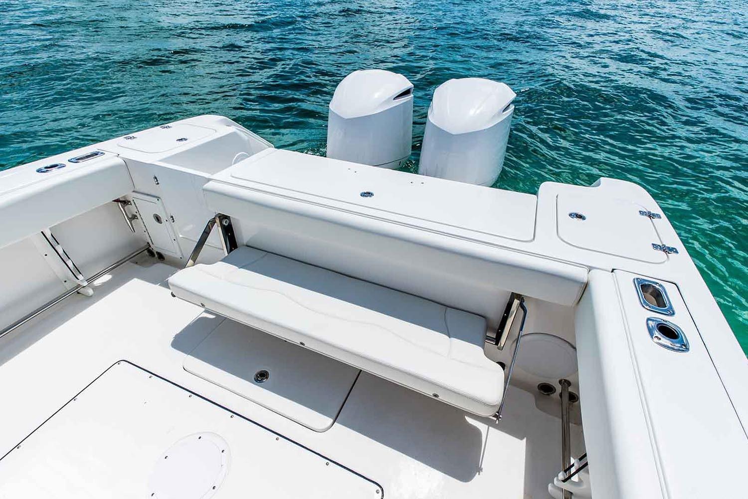 2026 Edgewater 325CC For Sale - Image 8