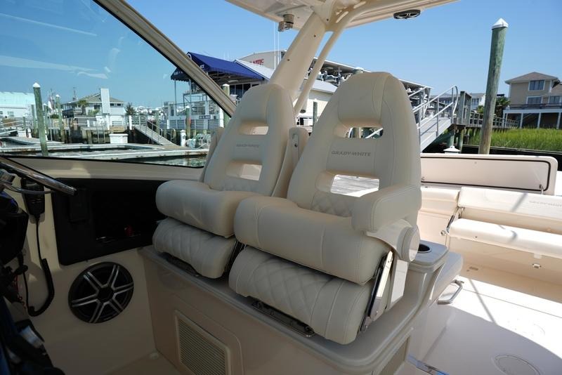 2026 Grady White Freedom 345 For Sale - Image 30