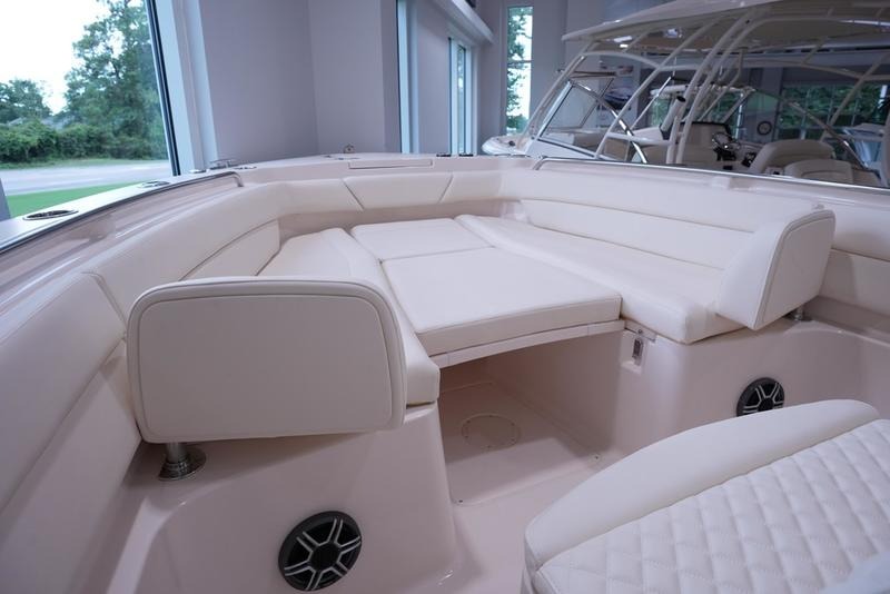 2026 Grady White Canyon 271 For Sale - Image 16