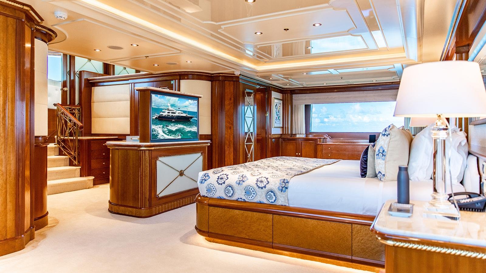 2003 BENETTI CUSTOM NEXT CHAPTER for sale - Image 14