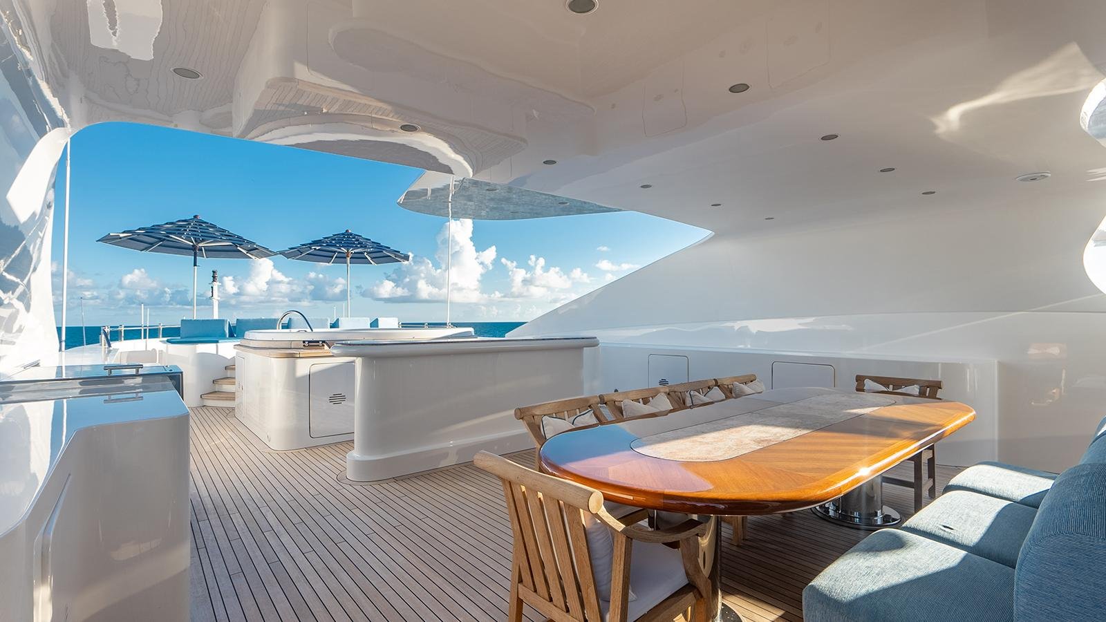 2003 BENETTI CUSTOM NEXT CHAPTER for sale - Image 28