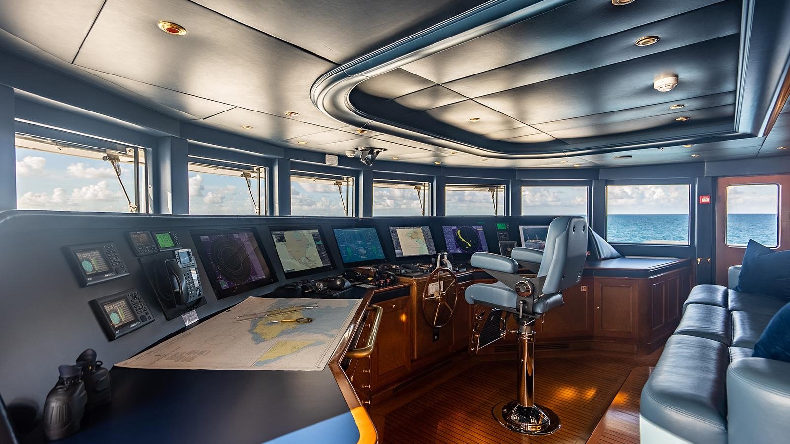 2003 BENETTI CUSTOM NEXT CHAPTER for sale - Image 8